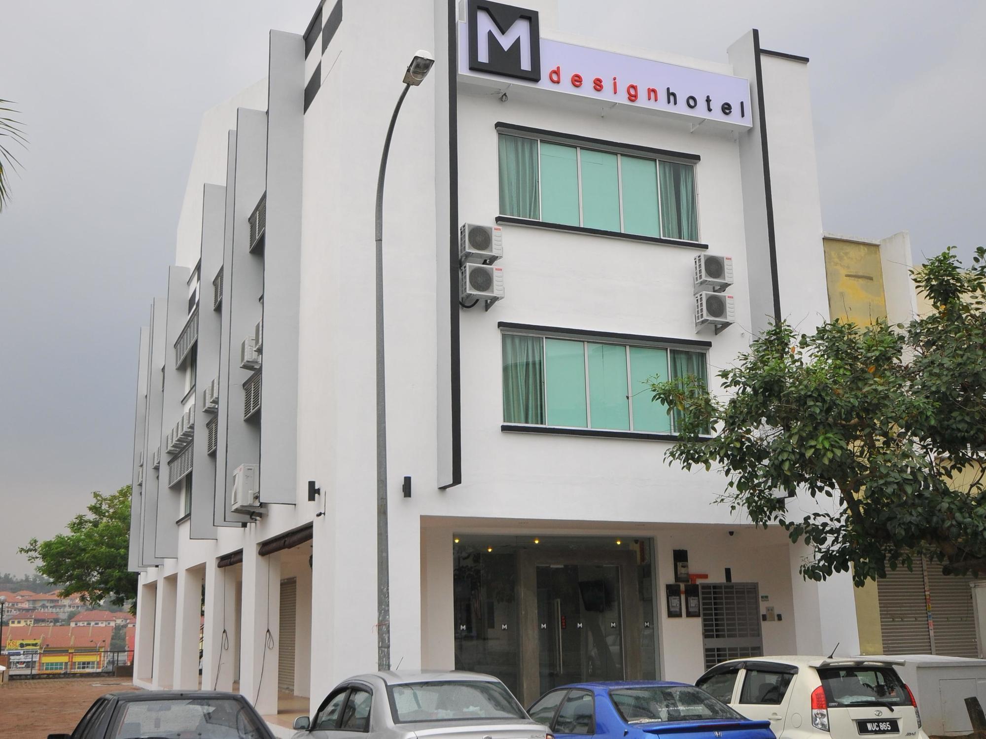 M Design Hotel @ Seri Kembangan Exterior photo